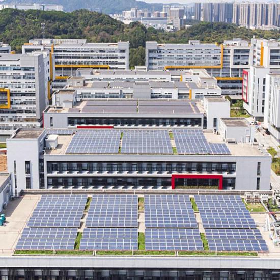 Sistema di stoccaggio di energia solare per l'industria