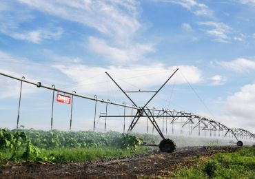 Progetto di irrigazione con sollevamento dell'acqua per la generazione di energia solare in Anhui e Zimbabwe da 1,144 MWp
    