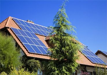 scoppiare! La capacità solare greca triplicherà entro il 2022