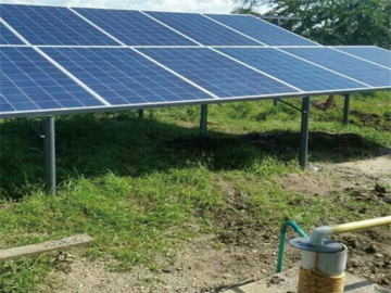 Sistema di pompaggio solare da 10 set da 2,2 kW in Colombia