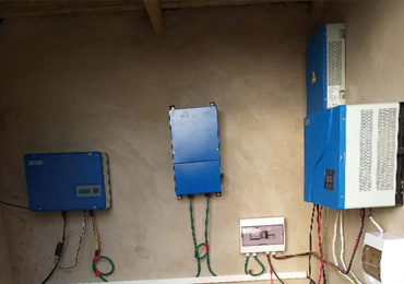  5,5 kW pompa solare & 1kw sistema off grid in Botswana