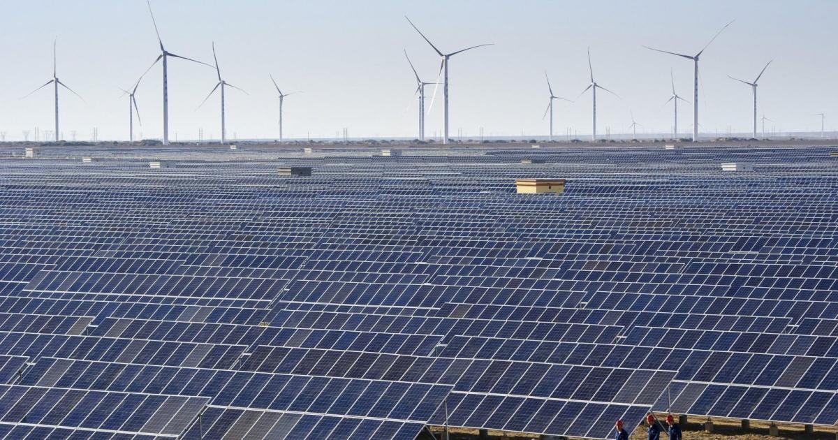 L'India invita le offerte per 1.2GW Progetto di generazione di energia ibrida solare e del vento
