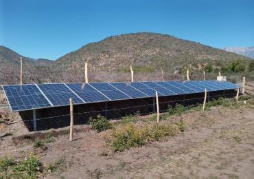 2 imposta il sistema di pompaggio solare da 2,2 kW in Cile